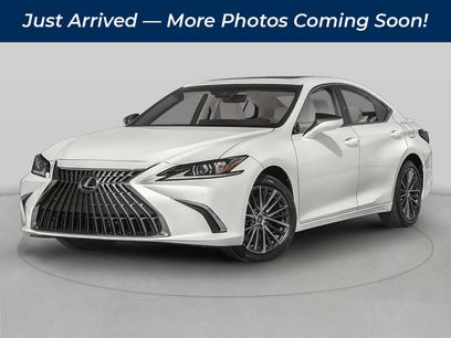 Used 2023 Lexus ES 300h w/ Premium Package