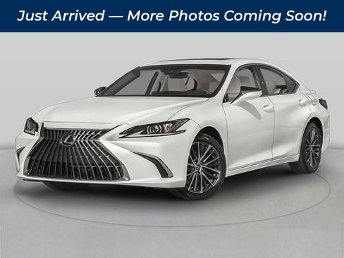 Used 2023 Lexus ES 300h image 1