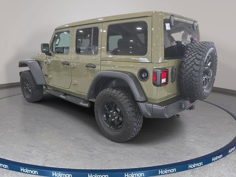 Used 2025 Jeep Wrangler Unlimited Sport AWD/4WD image 8