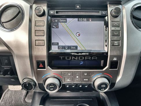 Used 2018 Toyota Tundra Platinum image 14