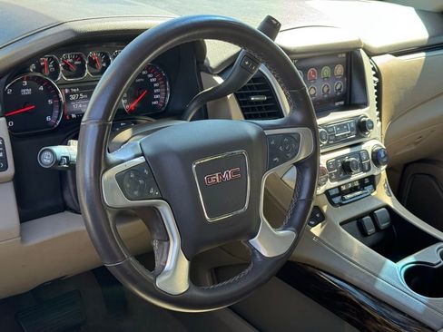 Used 2015 GMC Yukon XL SLT w/ Open Road Package image 21