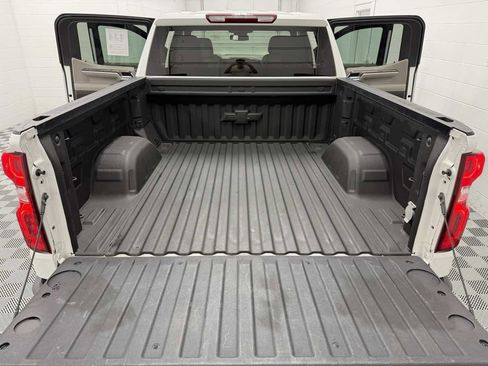 Used 2022 Chevrolet Silverado 1500 LTZ image 31