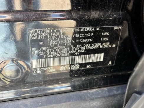 Used 2021 Toyota RAV4 XLE w/ Convenience Package FWD image 15