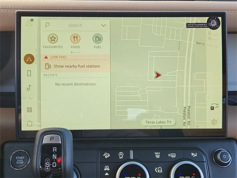 New 2026 Land Rover Defender 130 X-Dynamic SE image 12