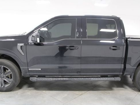 Used 2023 Ford F150 Lariat w/ Equipment Group 502A High image 6