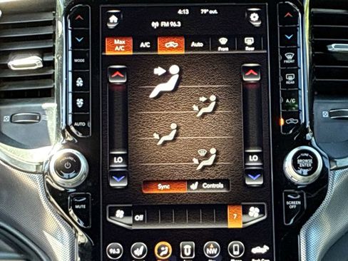 Used 2019 RAM 2500 Limited AWD/4WD image 17