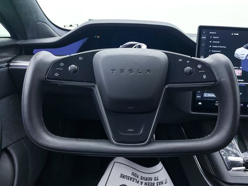 Used 2021 Tesla Model S Plaid image 27