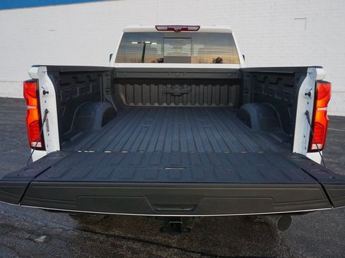 New 2026 Chevrolet Silverado 2500 ZR2 w/ LPO, Dark Essentials Package image 29