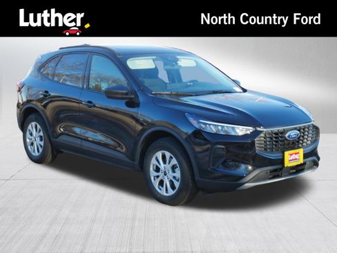 Used 2025 Ford Escape Active w/ Active Premium Tech Pack AWD/4WD image 1