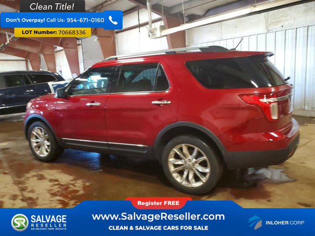Used 2014 Ford Explorer XLT w/ Equipment Group 202A AWD/4WD image 3