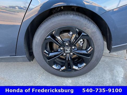 Certified 2025 Honda Accord SE image 11