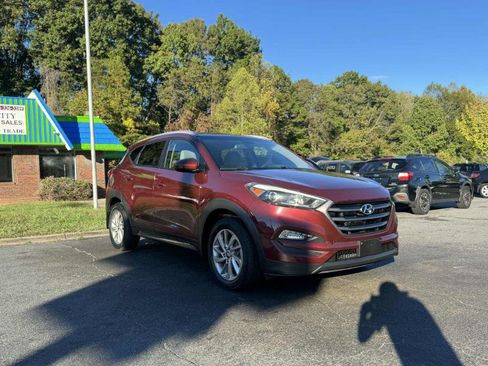 Used 2016 Hyundai Tucson SE w/ Option Group 02 image 3