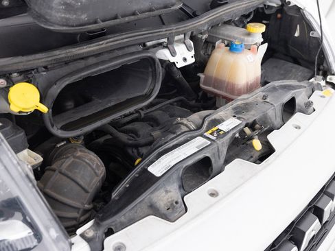 Used 2021 RAM ProMaster 2500 image 37