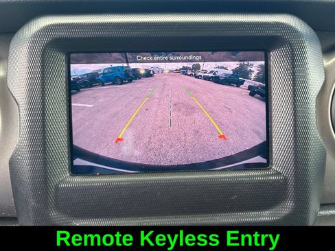 Used 2021 Jeep Wrangler Unlimited Sport AWD/4WD image 16