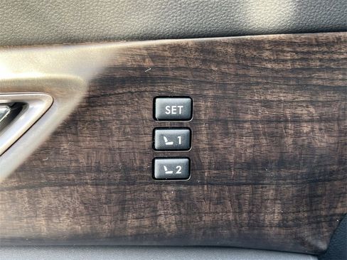 New 2026 Subaru Ascent Touring image 18