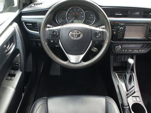 Used 2014 Toyota Corolla LE Premium w/ Driver Convenience Package image 5