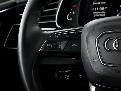 Used 2023 Audi Q8 Premium Plus AWD/4WD image 24