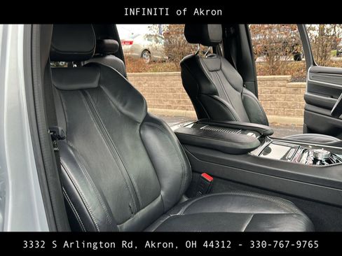 Used 2022 Jeep Wagoneer Series III w/ Flexible Seating Group image 28