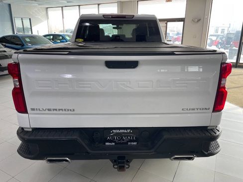 Used 2019 Chevrolet Silverado 1500 Custom Trail Boss w/ Custom Convenience Package image 6