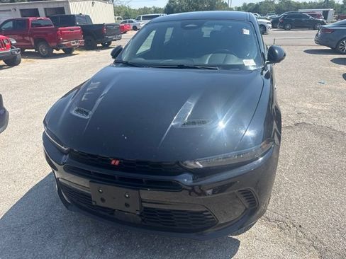 Used 2024 Dodge Hornet R/T AWD/4WD image 2