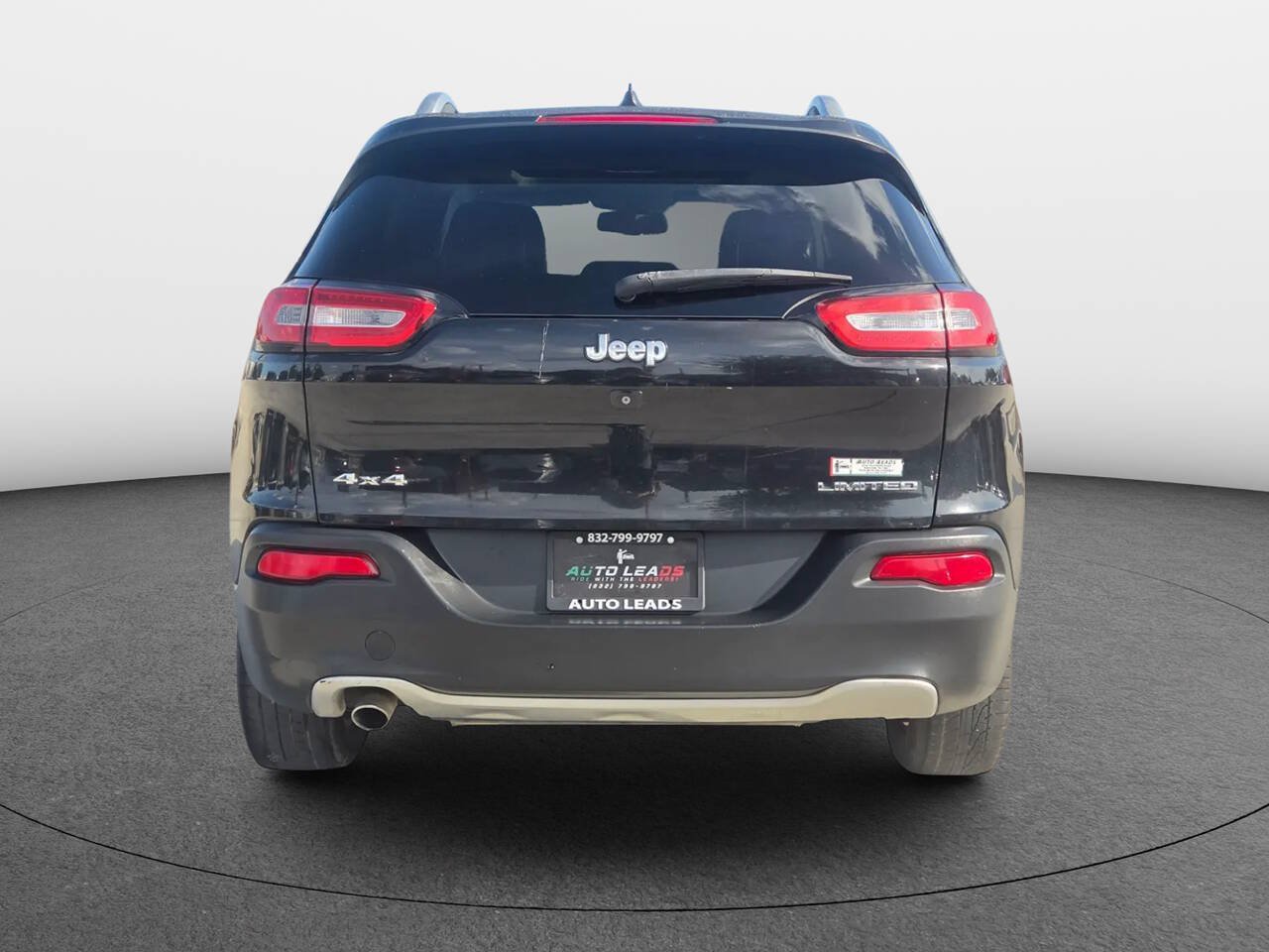 Used 2014 Jeep Cherokee Limited AWD/4WD image 6