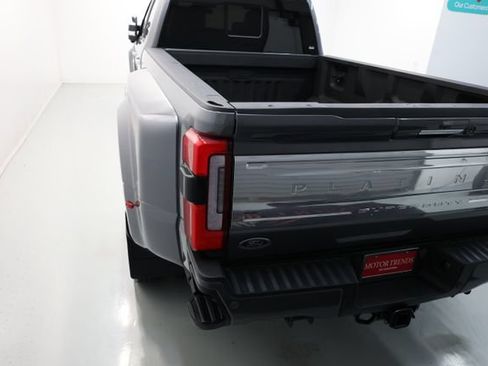 Used 2023 Ford F450 Platinum w/ FX4 Off-Road Package AWD/4WD image 71
