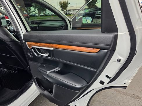 Used 2021 Honda CR-V Touring image 24