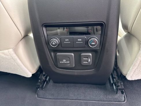 Used 2024 Buick Enclave Essence w/ Experience Buick Package AWD/4WD image 36