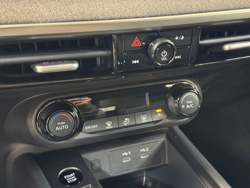 New 2026 Nissan Kicks SV image 33