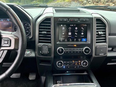 Used 2019 Ford Expedition XLT w/ Equipment Group 202A image 28