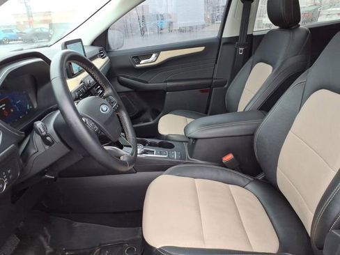 Used 2022 Ford Escape Titanium w/ Titanium Elite Package image 14