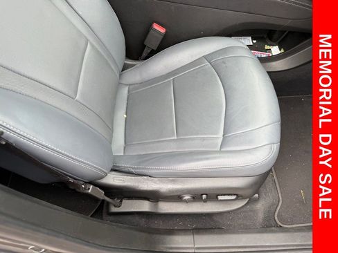 Used 2020 Buick Enclave Essence FWD image 18