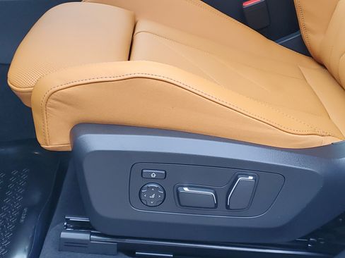 New 2026 BMW X3 M50 w/ Premium Package image 10