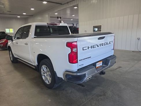 Used 2023 Chevrolet Silverado 1500 LTZ w/ LTZ Premium Package AWD/4WD image 6