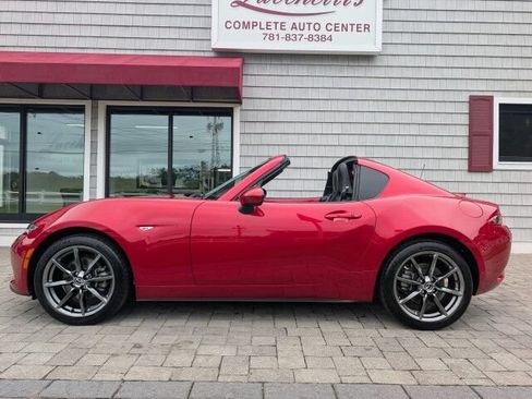 Used 2017 MAZDA MX-5 Miata RF Grand Touring RWD image 7