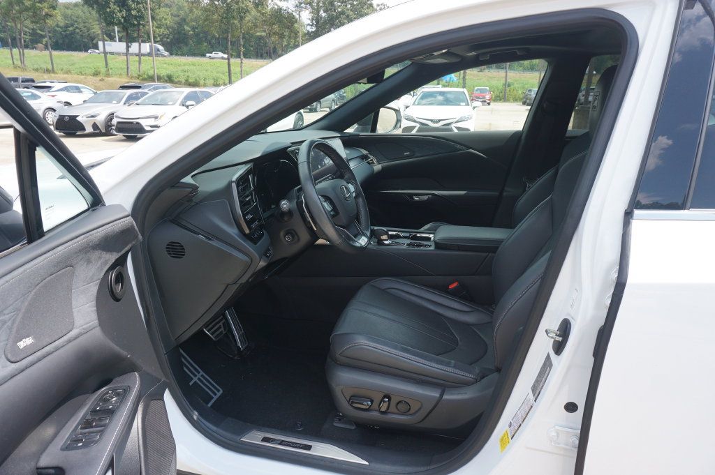Used 2024 Lexus RX 350 F Sport w/ Convenience Package AWD/4WD image 2