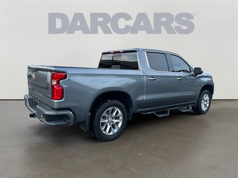 Used 2021 Chevrolet Silverado 1500 LTZ w/ LTZ Premium Package image 7