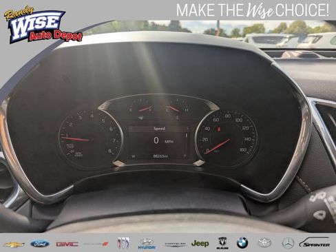 Used 2019 Chevrolet Equinox Premier w/ LPO, Cargo Package AWD/4WD image 12