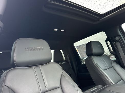 Used 2023 Chevrolet Silverado 3500 High Country image 16