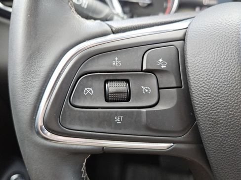 Used 2021 Buick Encore GX Select w/ Experience Buick Package FWD image 12