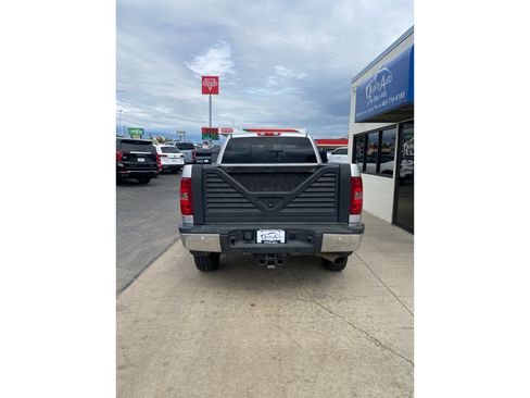 Used 2013 Chevrolet Silverado 2500 LT w/ Interior Plus Package AWD/4WD image 6