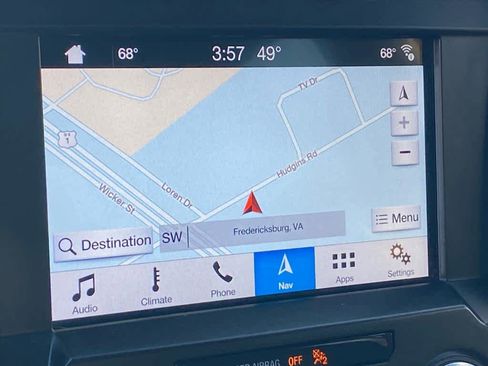 Used 2018 Ford F150 Lariat w/ Equipment Group 502A Luxury image 17