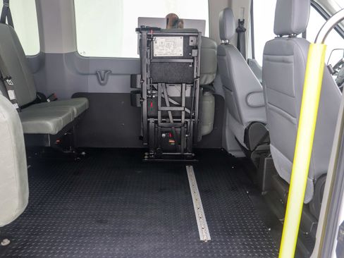 Used 2017 Ford Transit 350 XL RWD image 16