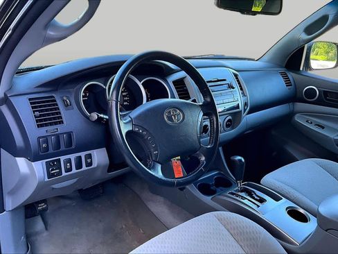 Used 2010 Toyota Tacoma 4x4 Access Cab V6 image 17