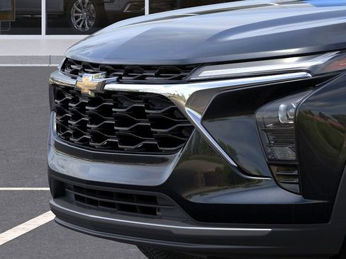 New 2026 Chevrolet Trax LT w/ LT Convenience Package FWD image 13