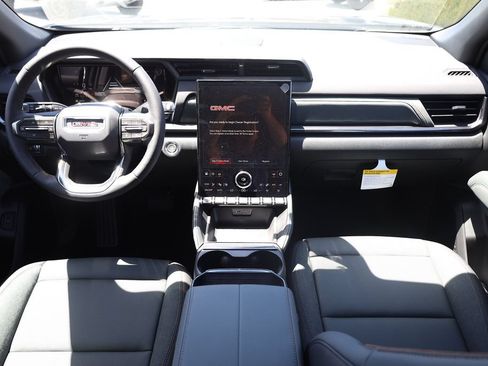 New 2027 GMC Terrain AT4 w/ Convenience Package III AWD/4WD image 19