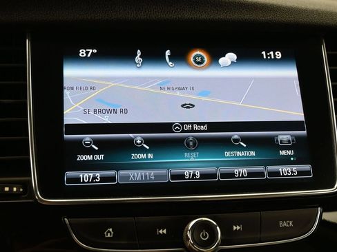 Used 2018 Buick Encore Premium image 24