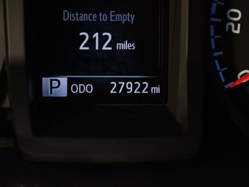Used 2023 Toyota Tacoma SR AWD/4WD image 26