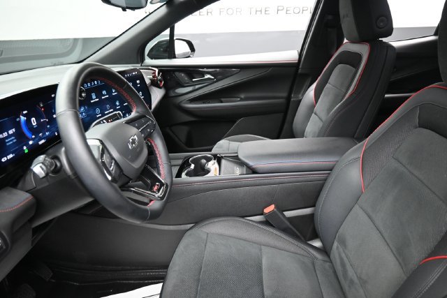 Used 2024 Chevrolet Blazer EV RS AWD/4WD image 16