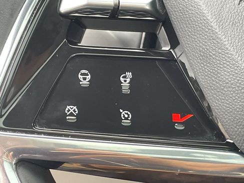 Used 2026 Cadillac Vistiq Sport w/ LPO, Floor Liner Package AWD/4WD image 26